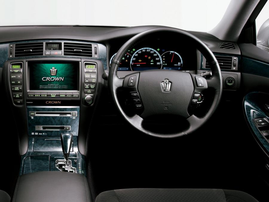  Toyota Crown Athlete 2003 года  (фото 13 из 15)